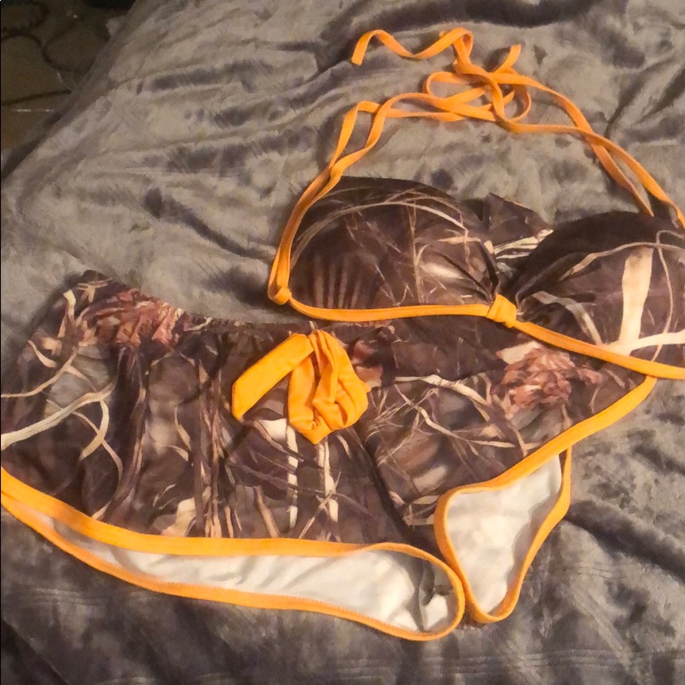 Swim suit